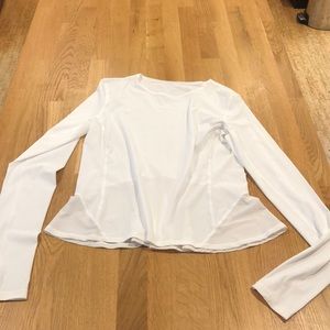 Lululemon small white ruffle long sleeved shirt.